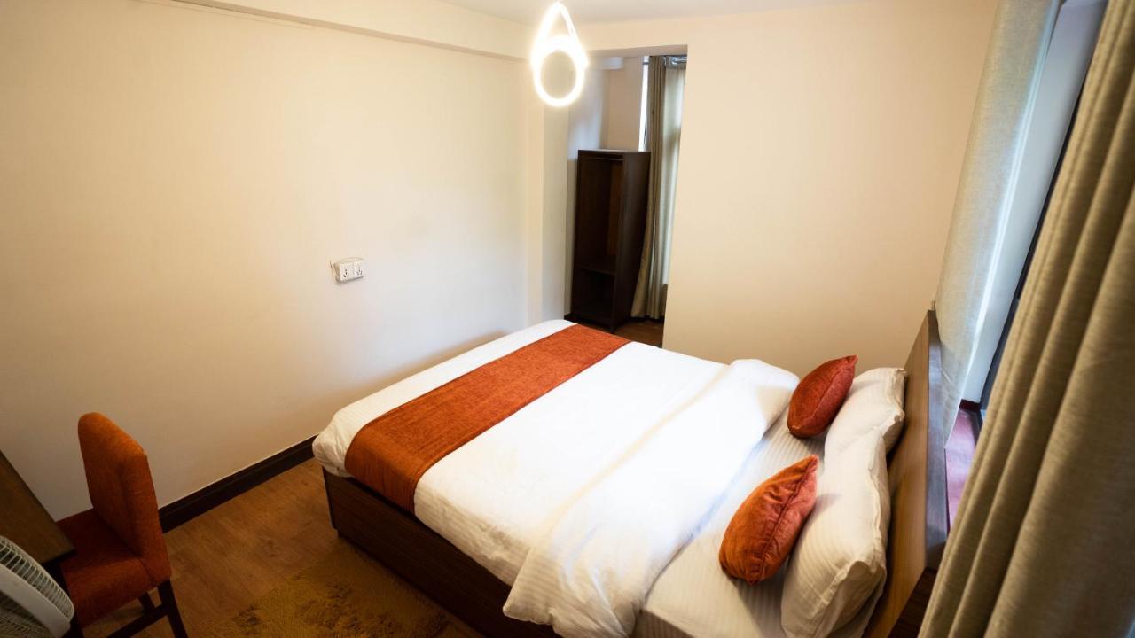 Hotel Pala Kathmandu Exterior photo